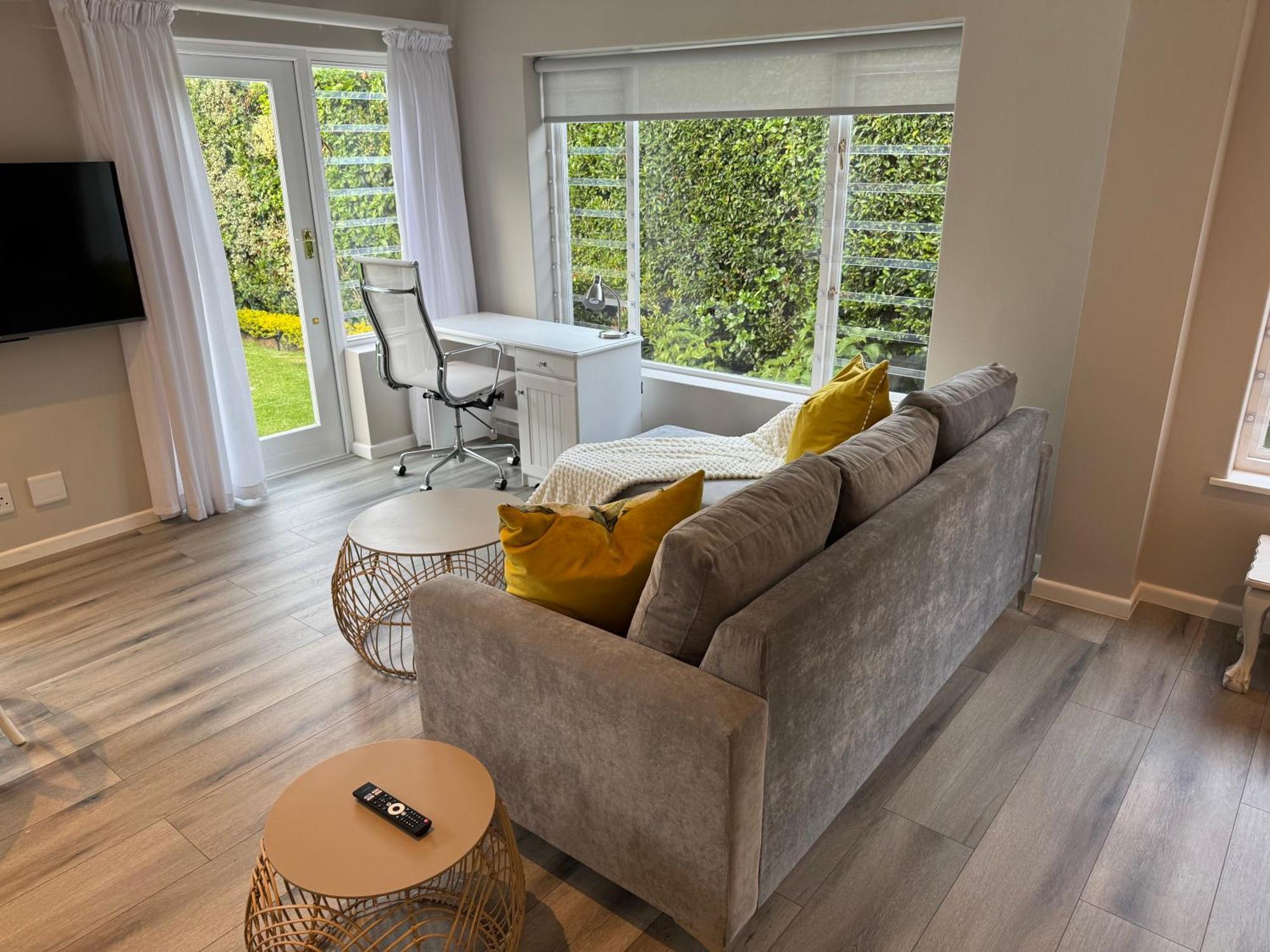Grace - Charming 1 Bed With Solar Apartment Cape Town