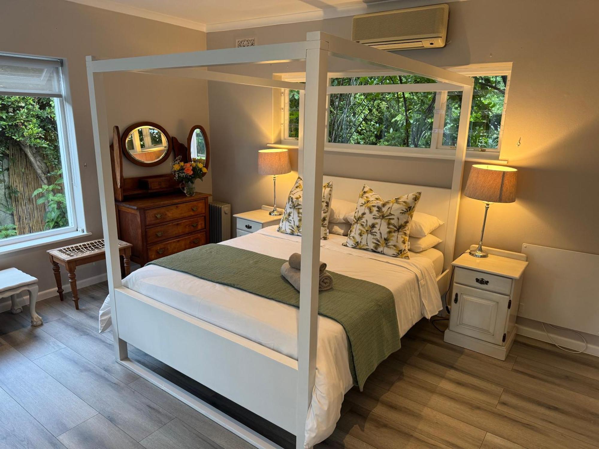 Grace - Charming 1 Bed With Solar Cape Town